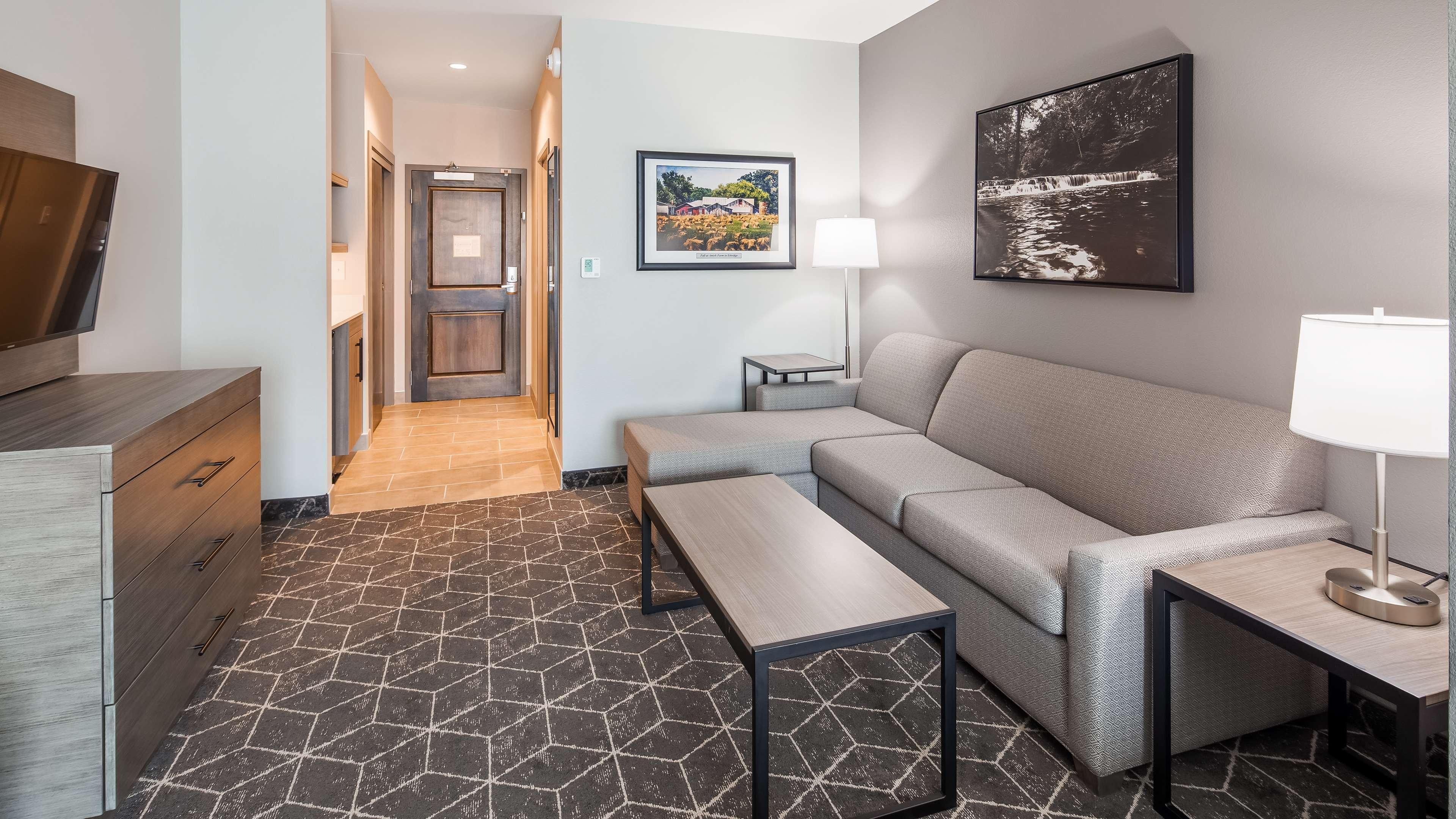 Best Western Plus Lawrenceburg المظهر الخارجي الصورة